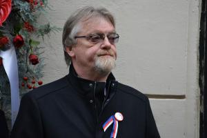 V roce 2017 bylo rozděleno pro sport o více než 1 mld. Kč než v roce 2016. Jistě, pane ministře! V roce 2017 bylo rozděleno pro sport o více než 1 mld. Kč než v roce 2016. Jistě, pane ministře!