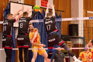 Volejbalisté Jihostroje přejeli Lvi Praha, kteří Jihočechy hodně podrápali. Lvi - Jihostroj 0:3 Volejbalisté Jihostroje přejeli Lvi Praha, kteří Jihočechy hodně podrápali. Lvi - Jihostroj 0:3