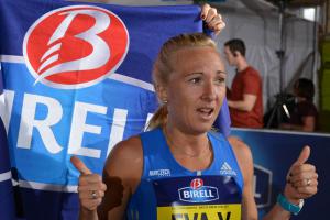 Eva Vrabcová doběhla maratonskou trať v New Yorku sedmá v novém osobním rekordu Eva Vrabcová doběhla maratonskou trať v New Yorku sedmá v novém osobním rekordu