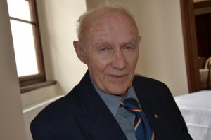 Smutná zpráva z českého fotbalu... Zemřel bývalý reprezentant a trenér Tadeáš Kraus Smutná zpráva z českého fotbalu... Zemřel bývalý reprezentant a trenér Tadeáš Kraus