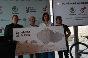 ŠKODA AUTO zve cyklisty do Lví stopy na počest století Československa