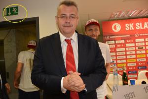 Tomáš Souček zůstal doma v Praze ve Slavii, kde prodloužil smlouvu do roku 2024 Tomáš Souček zůstal doma v Praze ve Slavii, kde prodloužil smlouvu do roku 2024
