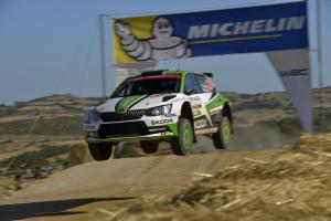 Na Italské rally na Sardinii dominují Kopecký/Dresler kategorii WRC 2 na voze ŠKODA FABIA R5 Na Italské rally na Sardinii dominují Kopecký/Dresler kategorii WRC 2 na voze ŠKODA FABIA R5
