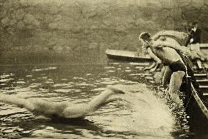 Závod otužilců v roce 1928