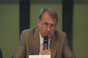 Ertl: Pokud peníze co jdou na sport, jdou do agentur tak je to ztráta (VIDEO) Ertl: Pokud peníze co jdou na sport, jdou do agentur tak je to ztráta (VIDEO)