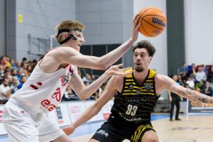 Kam v úterý 12. listopadu 2019 za sportem? Sledujte basketbal, házenou i šestidenní Kam v úterý 12. listopadu 2019 za sportem? Sledujte basketbal, házenou i šestidenní