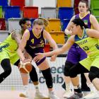 Máme obrázky od Jiřího Růžičky ze čtvrtfinále play off v basketbalu žen   USK - Slovanka 113:35