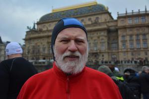 Učitel matematiky a fyziky Miroslav Klečka našel cestu do ledové vody až v pětapadesáti Učitel matematiky a fyziky Miroslav Klečka našel cestu do ledové vody až v pětapadesáti