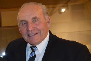 Pětaosmdesátiletý bard Eduard Krützner alias Medák 64 let ve službách ragbyového míče