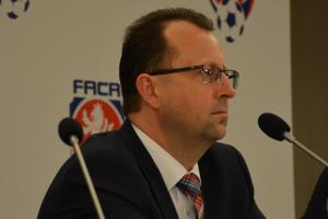 Fotbalisté budou jednat na Ministerstvu školství o financování českého fotbalu Fotbalisté budou jednat na Ministerstvu školství o financování českého fotbalu