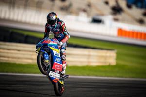 Motocyklový závodník Filip Salač zajel nejlepší závod roku a vyjel páté místo třídy Moto3 Motocyklový závodník Filip Salač zajel nejlepší závod roku a vyjel páté místo třídy Moto3