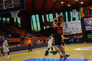 Pražským sovám basketbalisté z Ústí na Folimance moc létat nedovolili Pražským sovám basketbalisté z Ústí na Folimance moc létat nedovolili