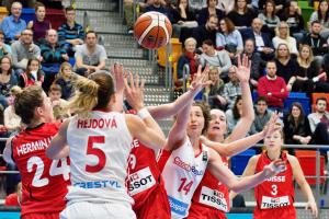 České basketbalistky v kvalifikaci na ME vyhrály nad Švýcarkami 62:35