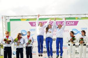Zlatá sobota pro český vodní slalom. Po Katce Kudějové má zlato i hlídka