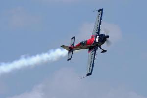 Red Bull Air Race Demo na Aviatické pouti v Pardubicích bude k vidění i Martin Šonka