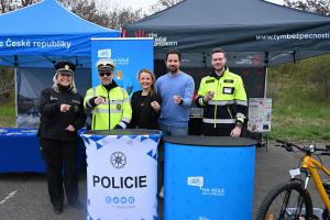 Zkušenosti nestačí, senioři! Nejvážnější následky nehod cyklistů nesou ti bez přilby