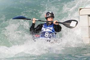 Vodní slalom aneb tucet + jeden z netuctových snímků zlaté kajakářky Kateřiny Kudějové