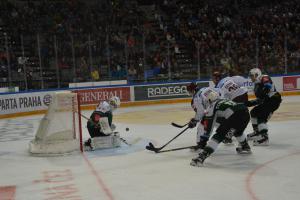 Hokejisté Sparty v lázeňském tempu porazili borce z Karlových Varů 3:1