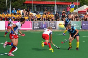 České pozemní hokejistky postoupily do druhého kola Hockey Series Open