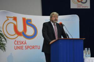 Česká unie sportu k návratu dětí na tréninky. "Ať se zvýší počet osob na třicet," žádá Jansta