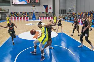 Basketbalistky USK Praha to zase nandaly Žabinám rozdílem 32 bodů ... USK - Žabiny 108:76