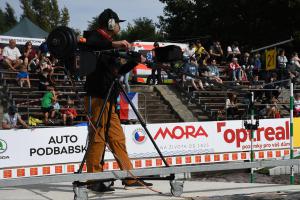 Ostrý obraz a čistý zvuk v neděli 8. listopadu 2020 na ČT SPORT živě hokej a vodní slalom