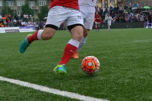 Kam ve čtvrtek 22. srpna 2019 za sportem? Dívejte se na TV na fotbal, hokej i kanoistiku