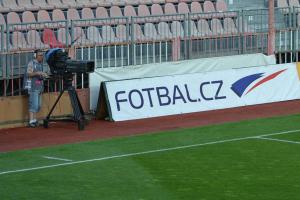 Ostrý obraz a čistý zvuk ve středu 22. září 2021 na ČT SPORT a ČT 3 živě tenis a fotbal