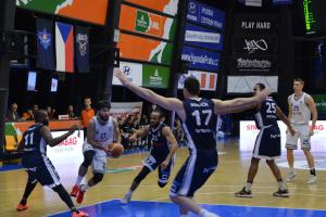 Kam ve středu 4. dubna 2018 za sportem? Na fotbal, hokej, basketbal