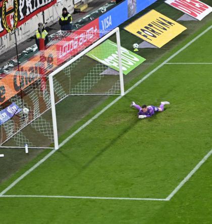 Se čtyřmi brankami vyprovodili fotbalisté Slavie Středočechy ...  Slavia - Mladá Boleslav 4:0
