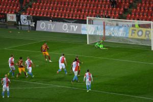 Kam v úterý 19. ledna 2021 za sportem? Na fotbal, lední hokej, basketbal, házenou