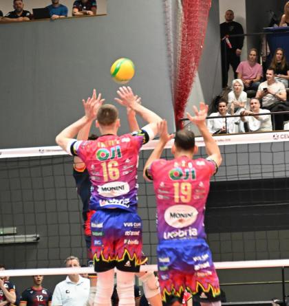 Lvi Praha ve volejbalové Lize mistrů na obhájce titulu z Perugie v Praze nestačili