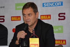 Petr Bříza dostal pokutu za výměnu názorů s rozhodčími o přestavce zápasu s Pardubicemi