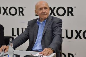 Nejznámějšímu ragbistovi, který hrál ragby za Pragu, je 85 let. Petře Nárožný, blahopřejeme Vám k životnímu jubileu. Ragbisté Pragy.