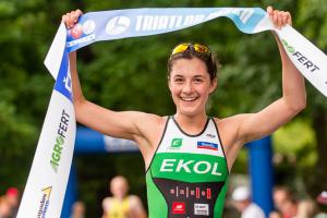 První závod Českého poháru v olympijském triatlonu v Plzni ovládli Gajsošová a Linduška