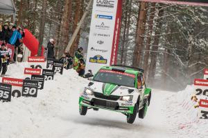 Skvělá zpráva ze Švédské rally! Pontus Tidemand i Ole Christian Veiby na stupních vítězů