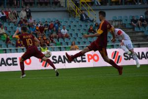 Podívejte se, jak se hrálo v Praze na Julisce o body do tabulky v malém derby Dukla - Slavia