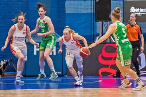 Brněnské basketbalistky vyškolily pražský tým červenobílých. Slavia Praha - KP Brno 54:73