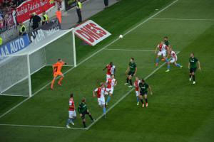 Kam v pondělí 17. prosince 2018 za sportem? Bude k vidění fotbal, ledního hokej i futsal
