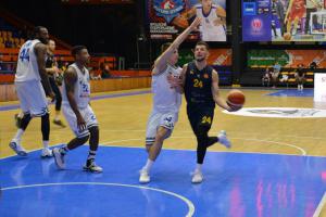 Kam ve čtvrtek 30. listopadu 2017 za sportem? Třeba na volejbal, házenou a basketbal