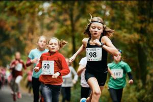 Na Klánovickém 1/2 maratonu se proběhli běžci z celého světa
