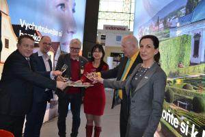 Podívejte se na obrázky z prvního dne veletrhu Holiday World 2017