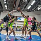 Basketbalistky USK Praha do finále play off vstoupily výhrou nad Žabinami rozdílem 35 bodů