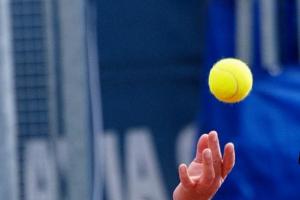 Kam v pátek 12. června 2020 za sportem? Hraje se tenis a závodí se na lodích a na koních