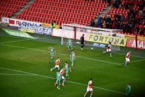 Body tak jako tak by stejně po derby zůstaly ve Vršovicích. Slavia - Bohemians 1:0