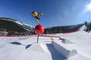 Závod Světového poháru ve freestyle snowboardingu po třech letech opět v Čechách