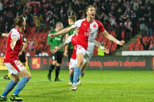 Odezírali jsme z tuctu a z jednoho obrázku z fotbalového utkání Slavia - Jablonec 2:1