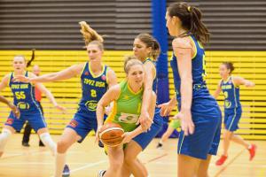 Basketbalistky USK Praha a Slovanka MB propagovaly basketbal v Černošicích