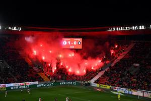 I u Disciplinární komise LFA Sparta prohrála pražské derby v tisících Slavia - Sparta 150:250