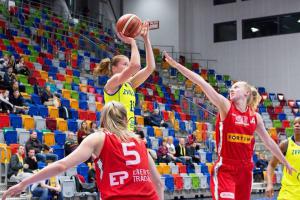 A jde se do finále. To si řekly po semifinále ligy basketbalistky USK Praha a Hradce Králové